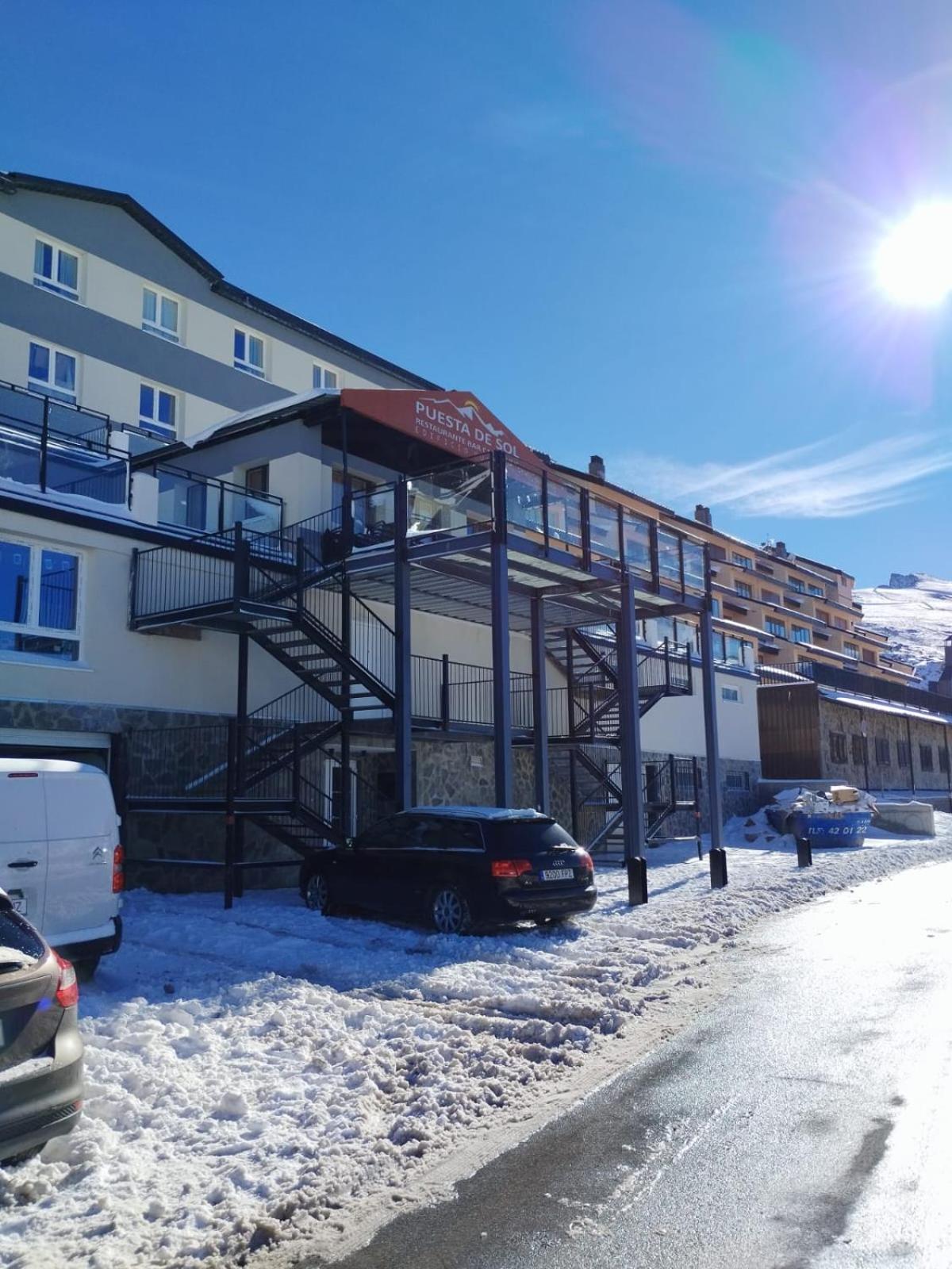 Apartamentos Montreal Сиера Невада Екстериор снимка